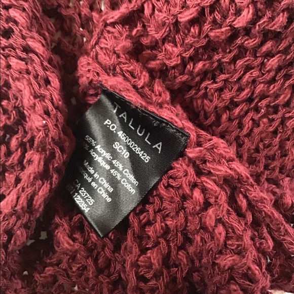 Talula Aritzia Burgandy V-Neck Knit Sweater - Picture 5 of 5